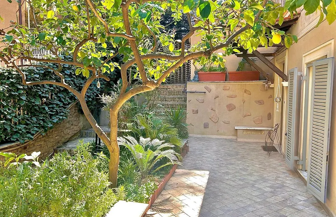 Isola Roger - Appartamento con giardino a Roma-1